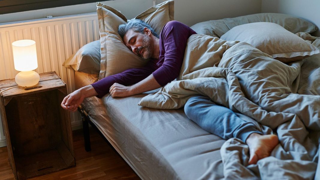 A-Mixture-of-Sleep-Apnea-Symptoms-1068x601