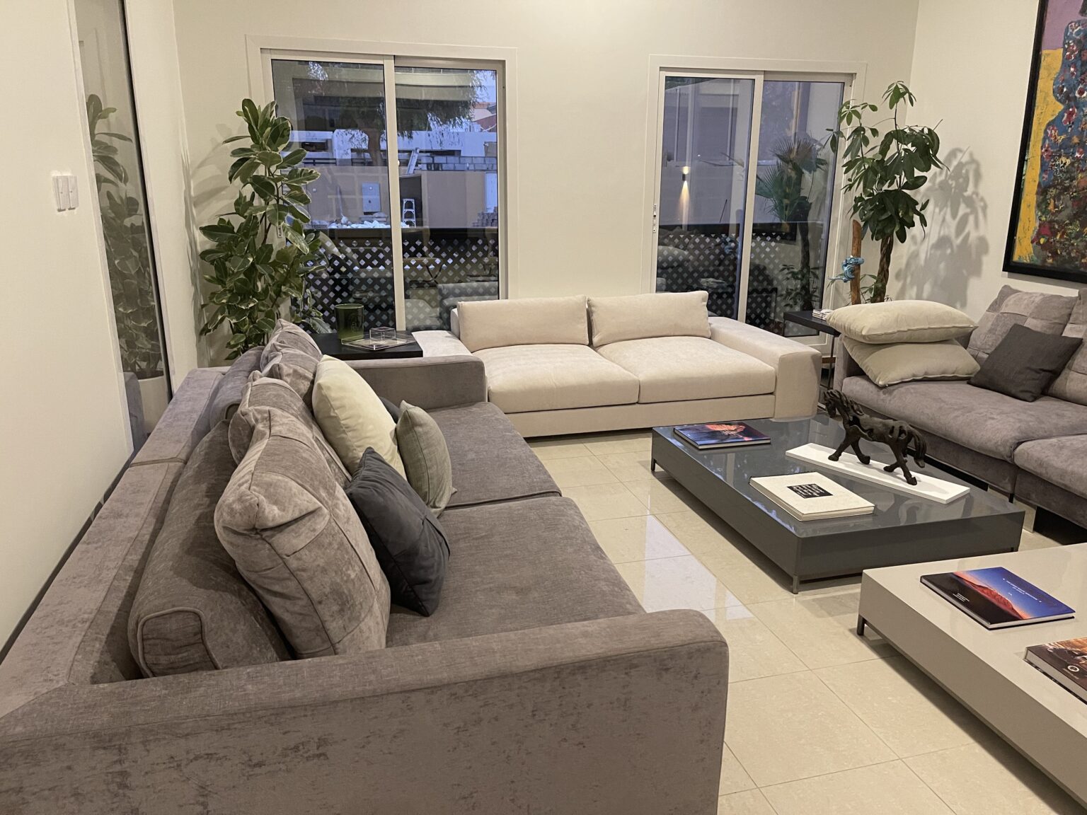 custom made sofa dubai3