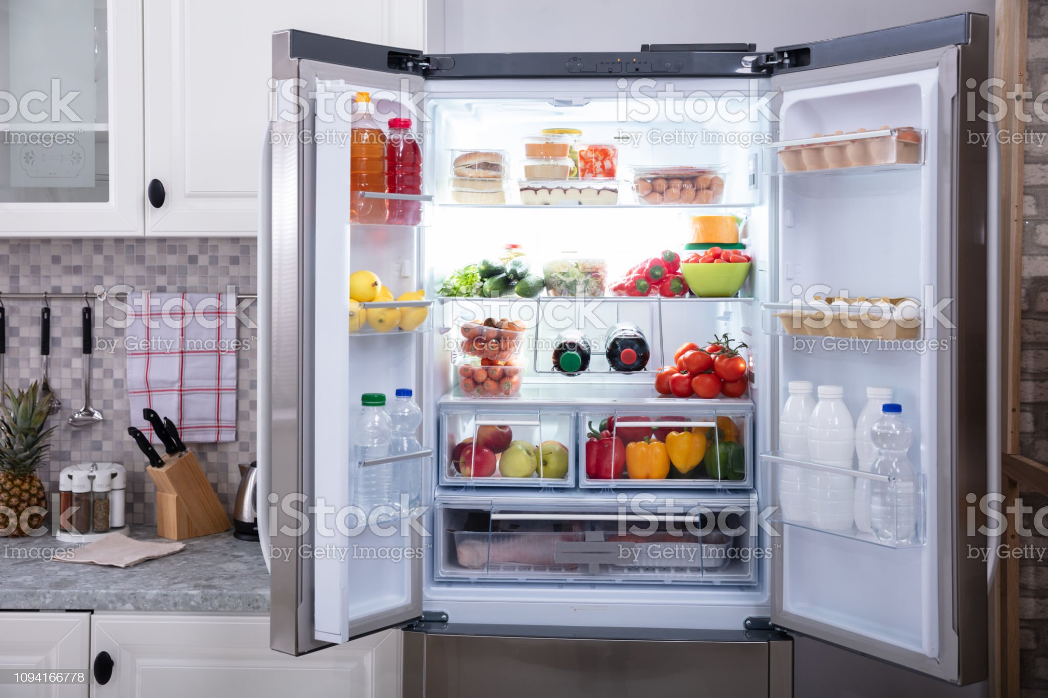 refrigerator 1094166778-2048x2048