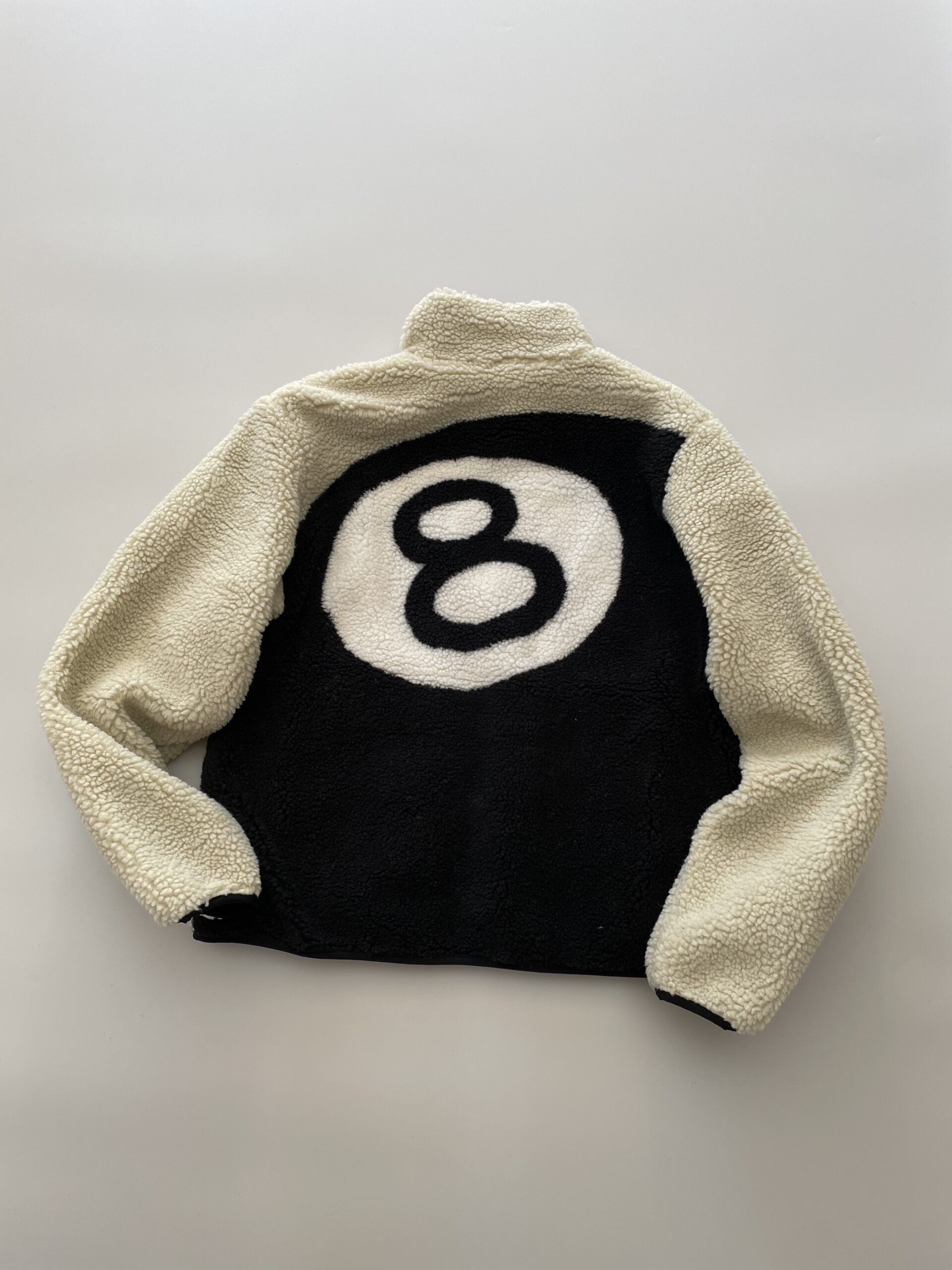 Stussy 8 Ball Sherpa Jacket  4