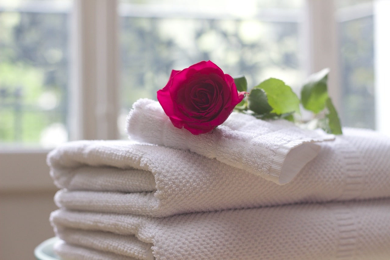 towel-759980_1280-min