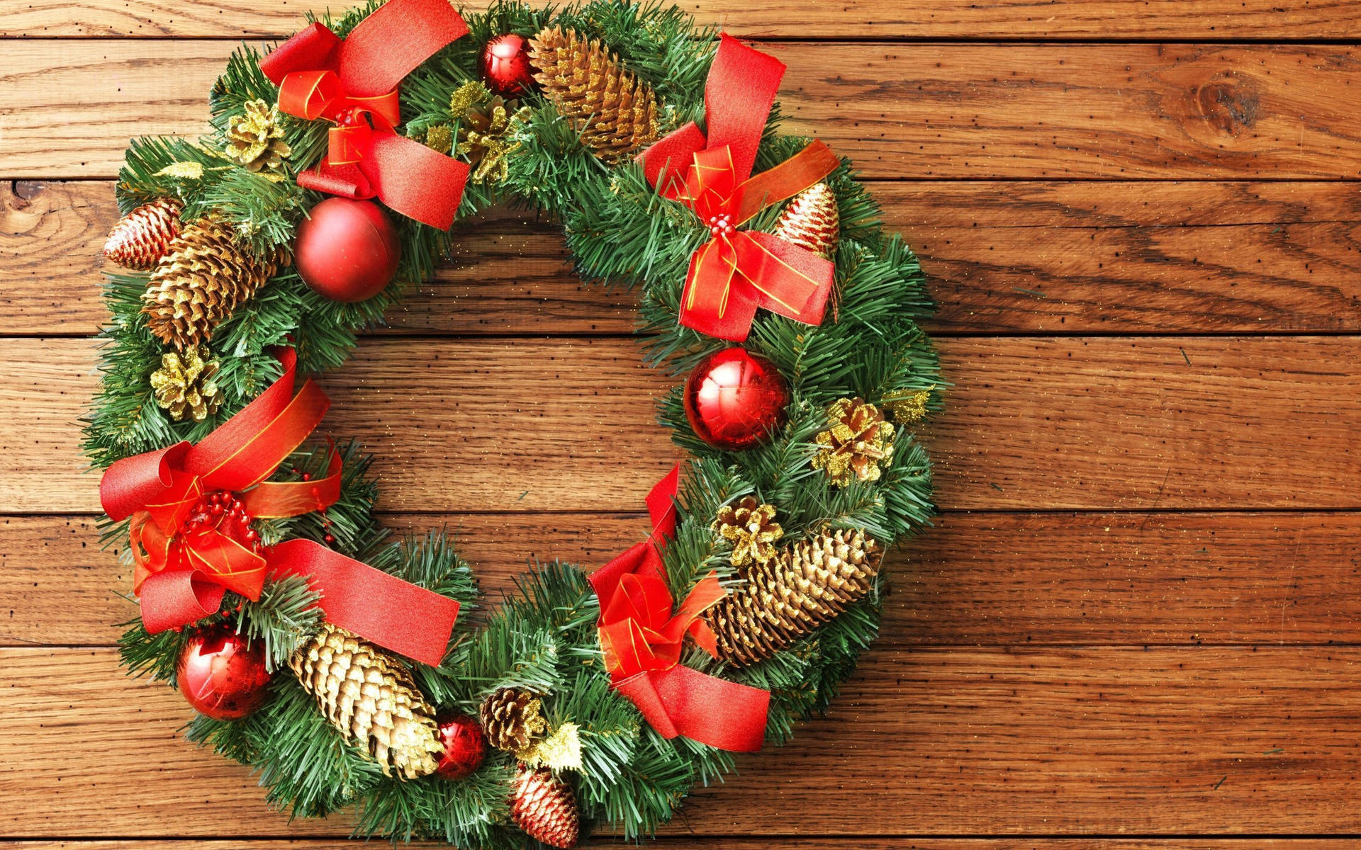 Elegant Christmas Wreaths
